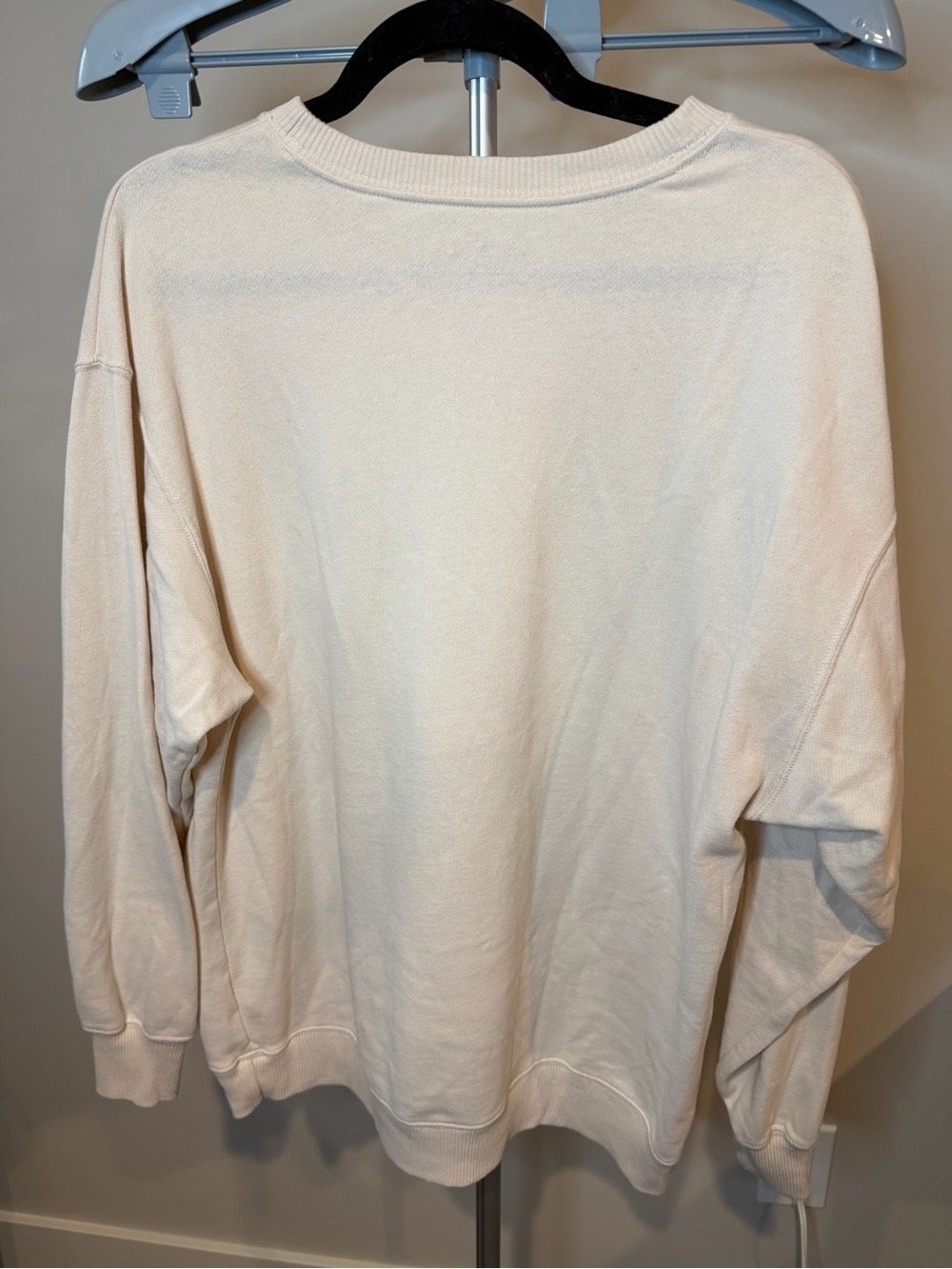 Hollister Oversized Cream Floral Graphic Crewneck Sweatshirt M - Picture 4 of 5